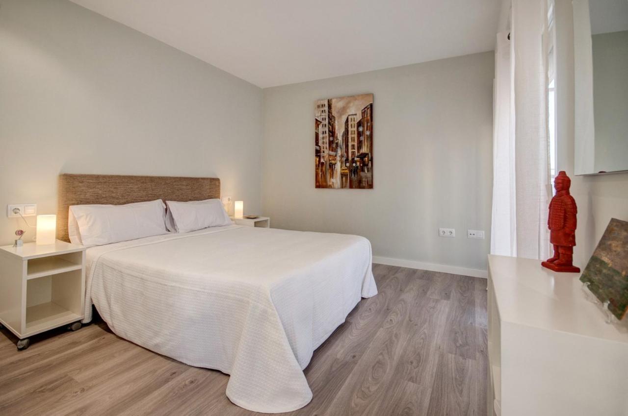 Beds & Breaks Casals Apartment Valencia Exterior photo